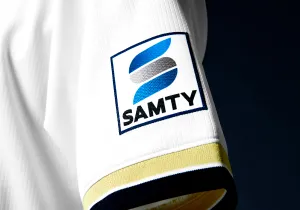 ユニフォームHOME詳細02