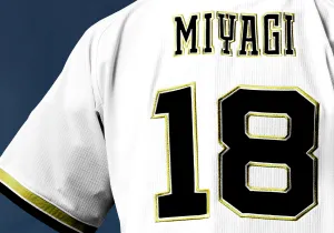 ユニフォームHOME詳細04