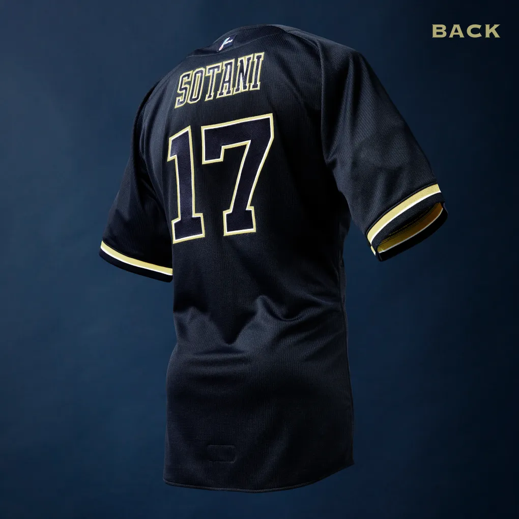 ユニフォームVISITOR back